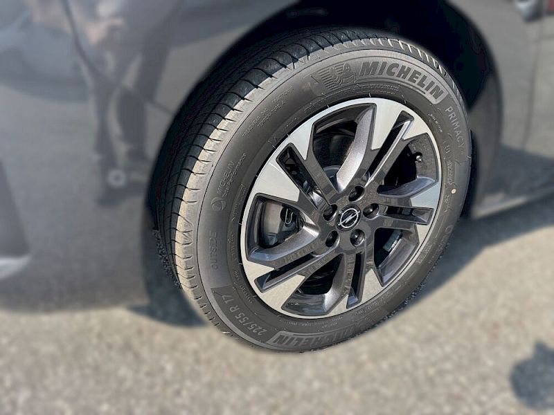 Opel Zafira GS L AT8
