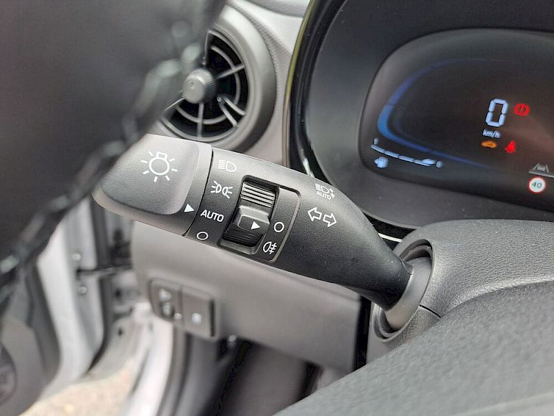 Hyundai i10 Go! 1,0 - a5bg1-OO2
