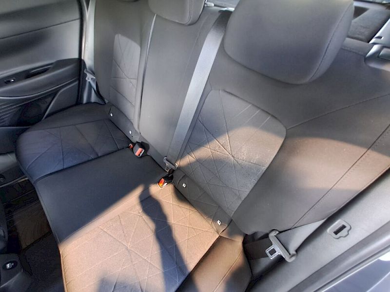 Hyundai Bayon BAYON i-Line Plus 1,0 T-GDI - y1bp2