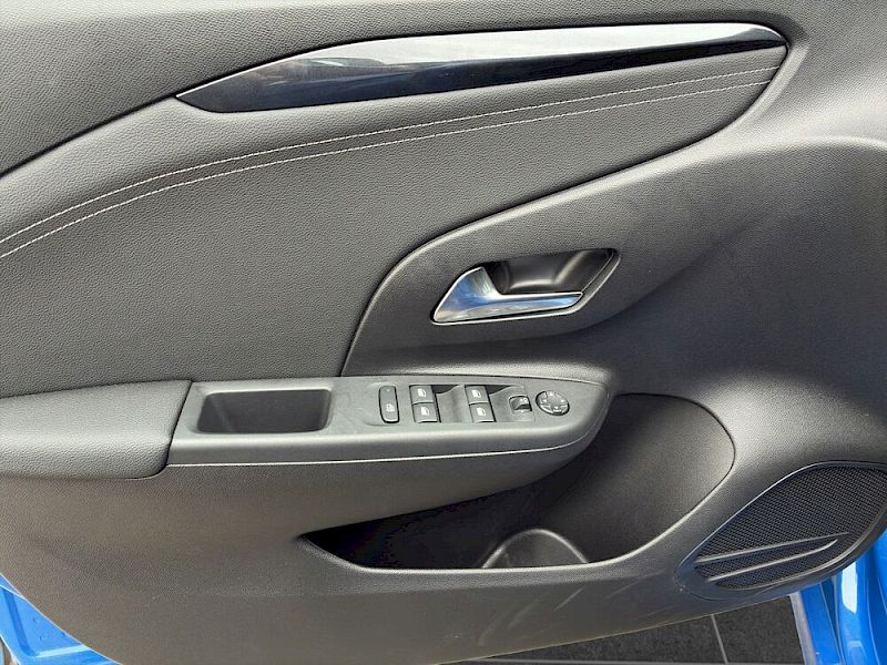 Opel Corsa GS