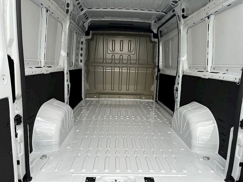 Opel Movano KW 35+ L2H2 BlueHDI 140