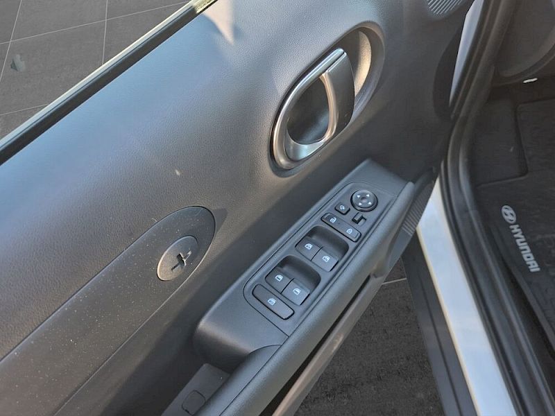 Hyundai Inster INSTER Trend Line 49 kWh - r5t42-P3/4-O1