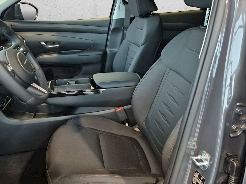 Hyundai Tucson TUCSON NX4 Jubilé 1,6 T-GDi HEV 4WD AT - t6hj2