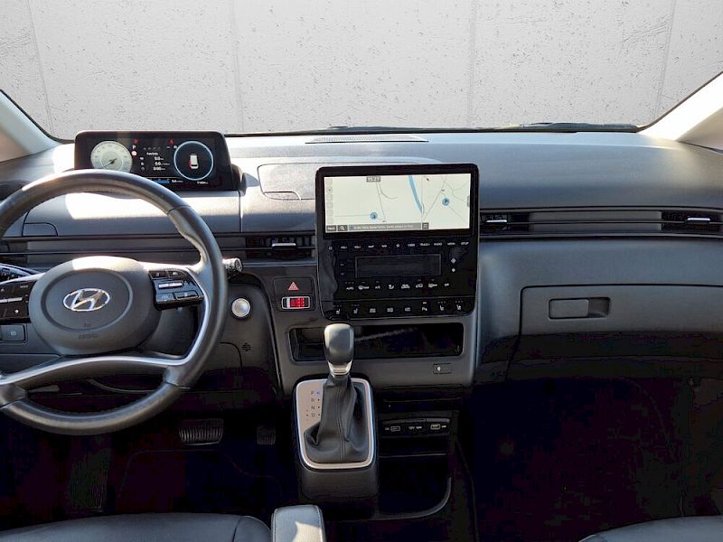 Hyundai Staria STARIA Trend Line 2,2 CRDi 4WD AT
